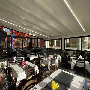 Bar Restaurant Mete Otel Peshkepi