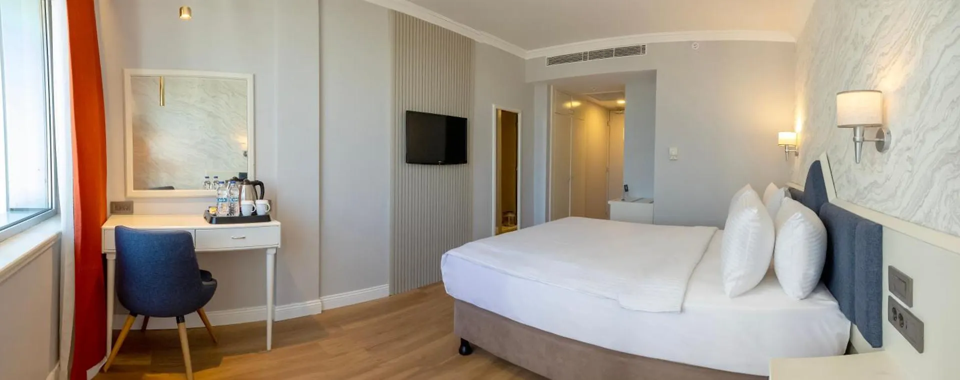 Dedeman Istanbul Hotel 5*,